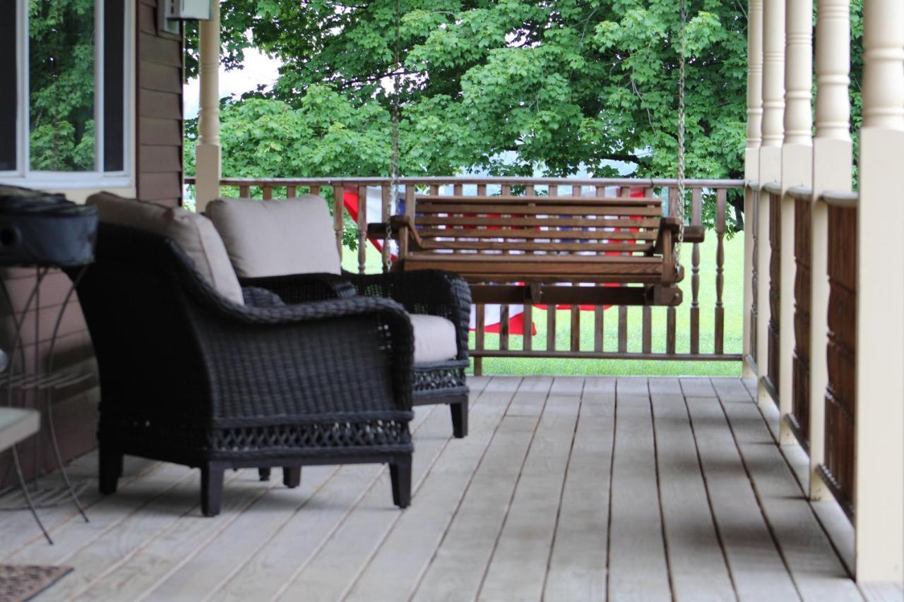Villa Maple Leaf Acre Williston Exterior foto