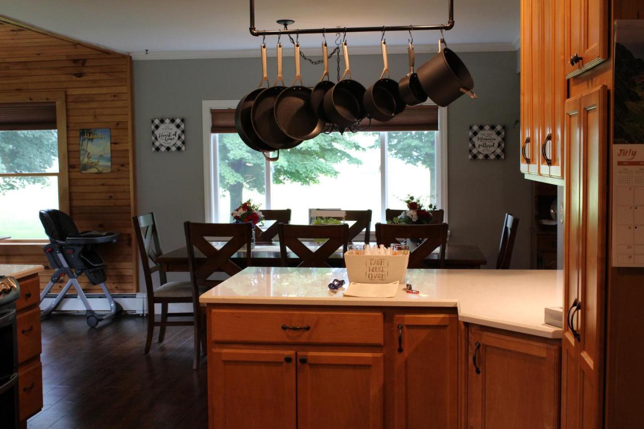 Villa Maple Leaf Acre Williston Exterior foto